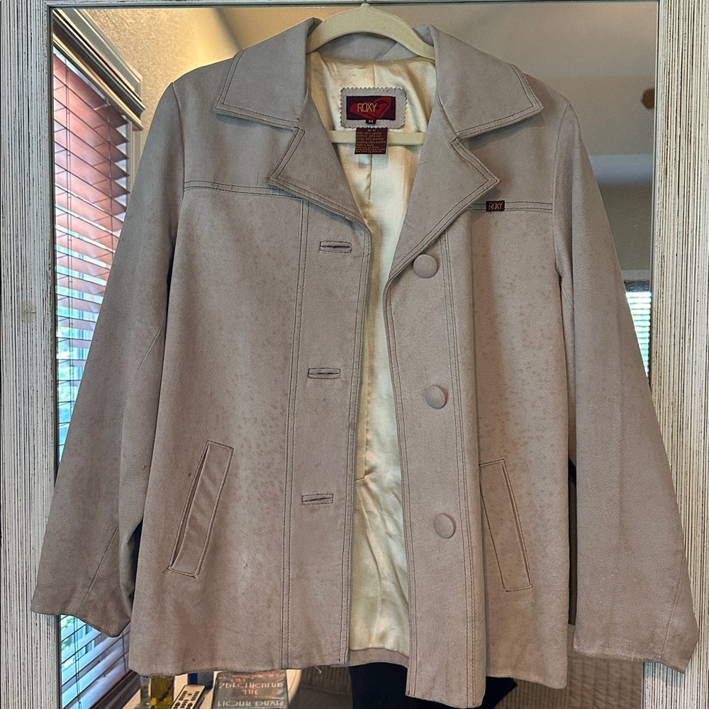 Roxy Beige Button-Up 00% Leather Jacket